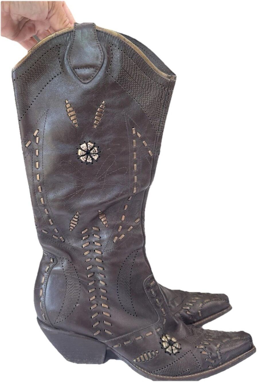BCBGirls Y2K Brown Western Knee High Boots Studded Embroidered Sz 8
